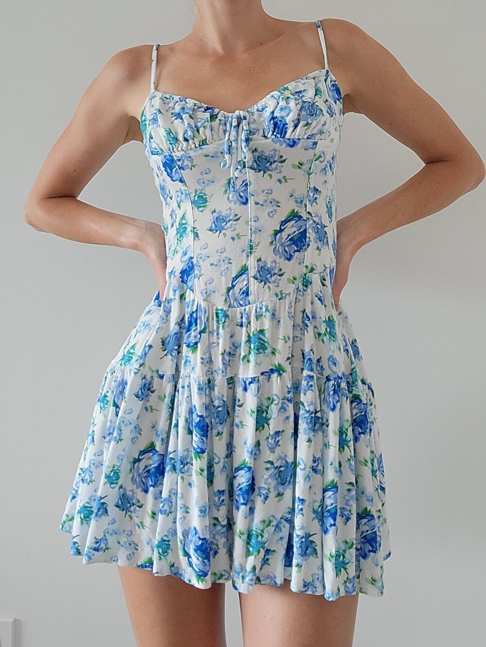 Sky To Moon Floral Blue & White Fit And Flare Sundress Size Small